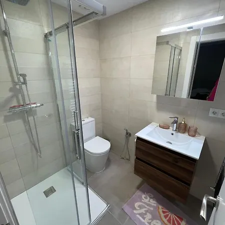 Apartamento Recien Reformado En Somo Junto Iglesia Exterior photo